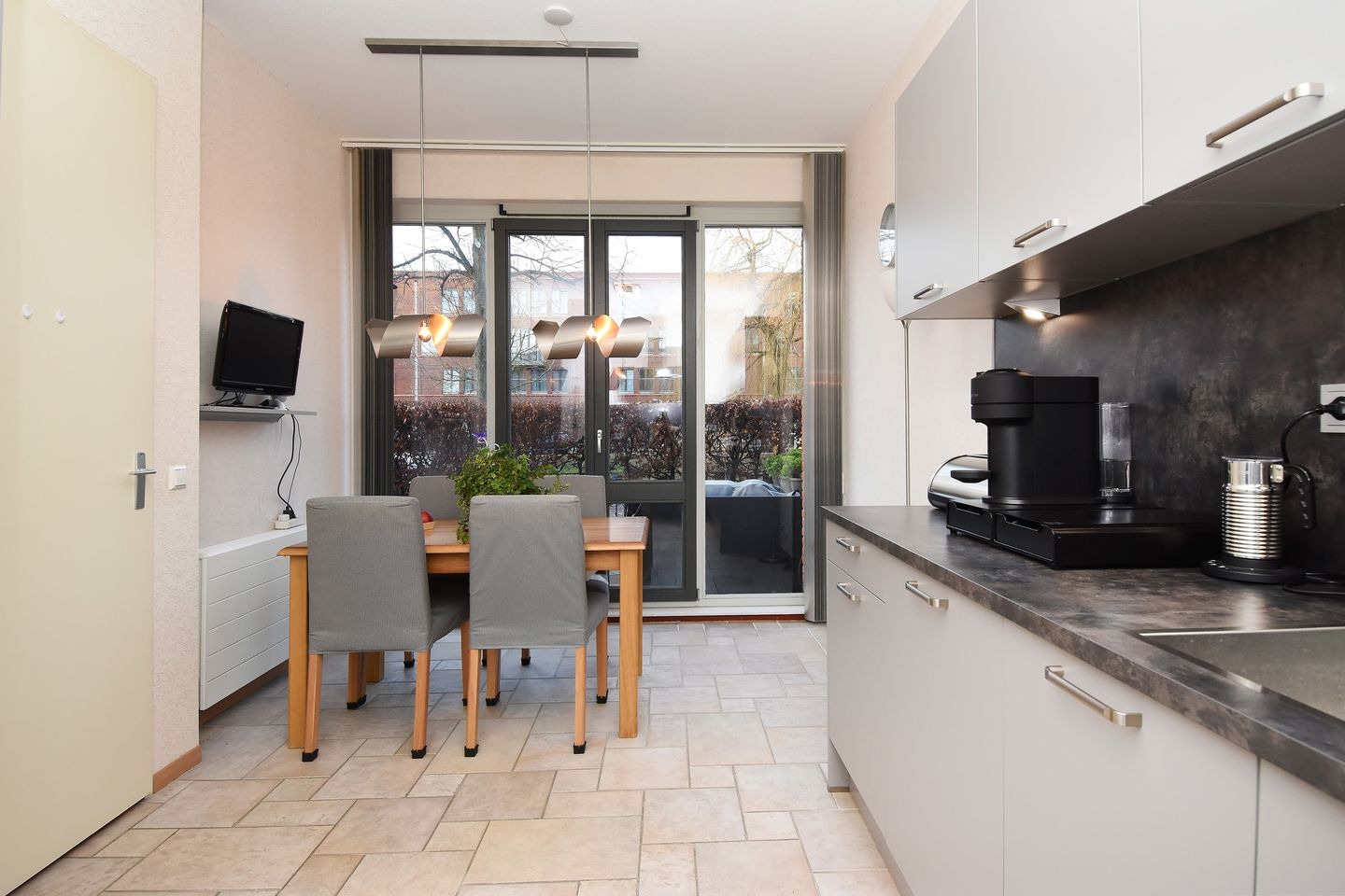 Foto 20 van Hoogeveenlaan 4-D