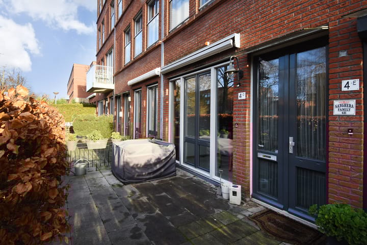 Foto 40 van Hoogeveenlaan 4-D