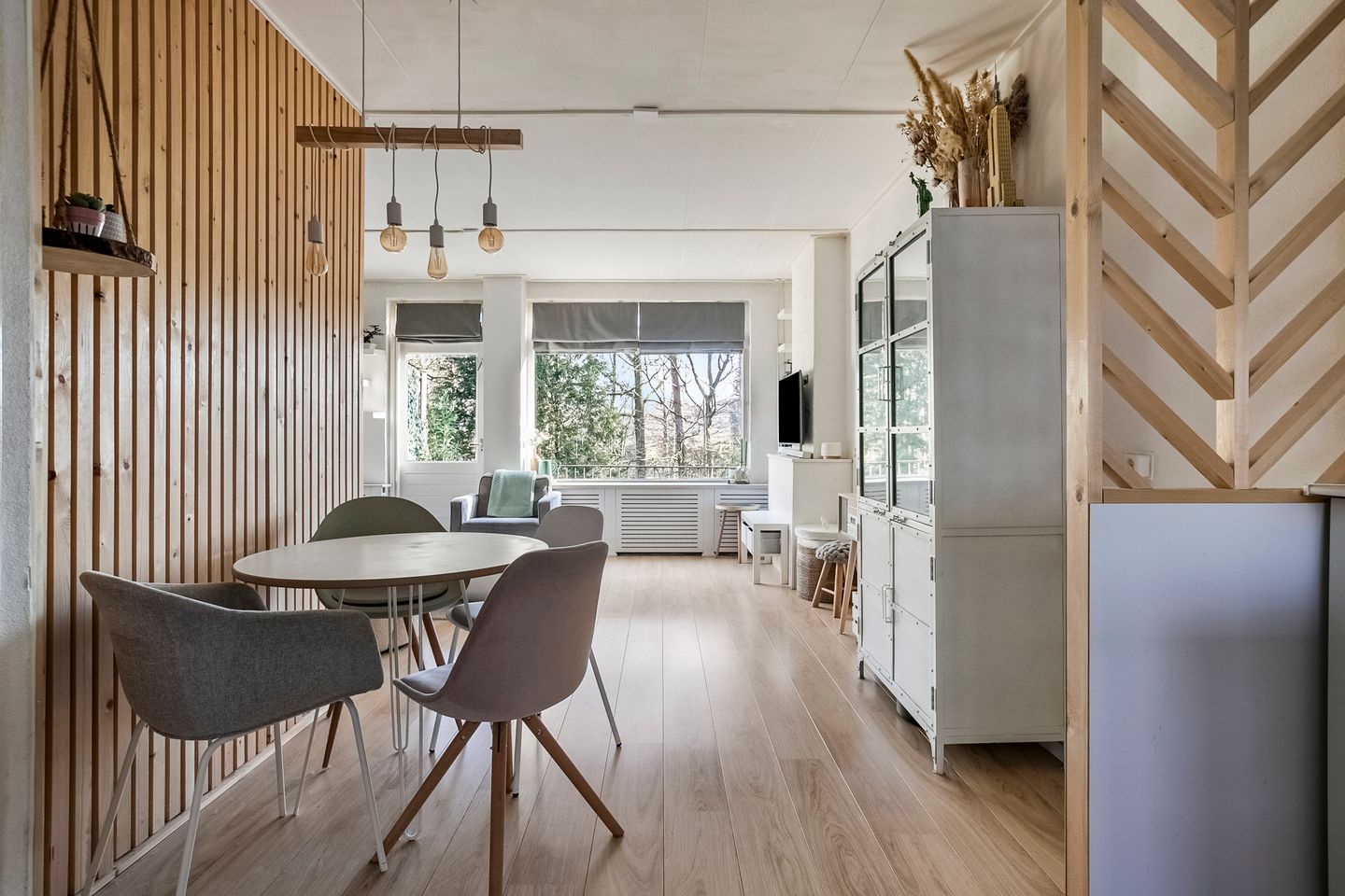 Foto 14 van van Heutszlaan 136-1