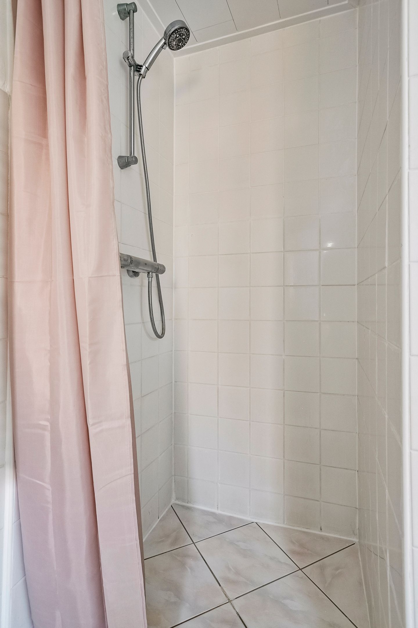 Foto 34 van van Heutszlaan 136-1