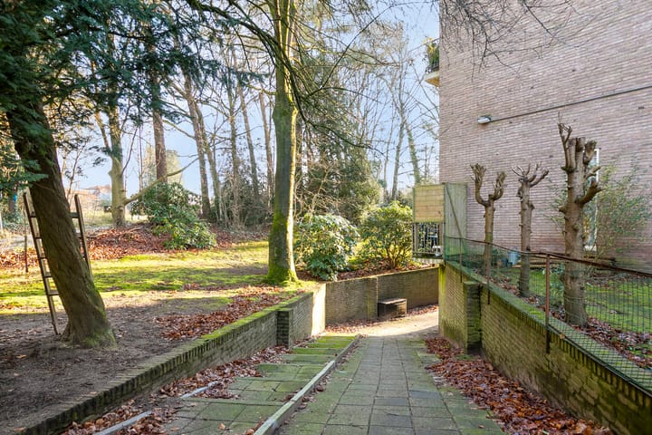 Foto 35 van van Heutszlaan 136-1