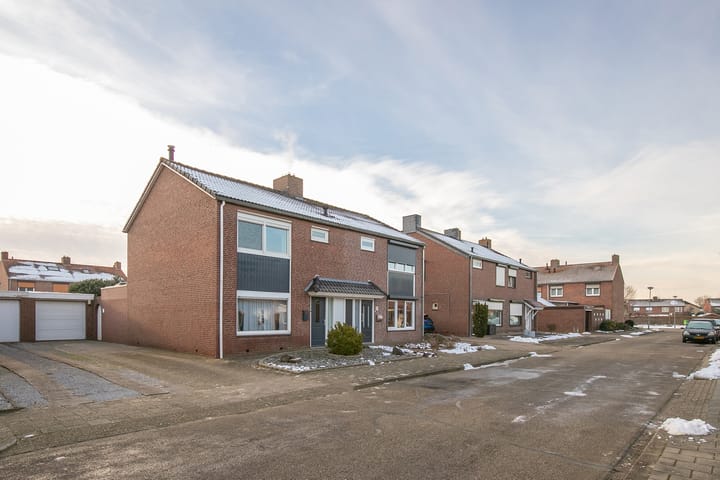 Foto 29 van Emmalaan 8