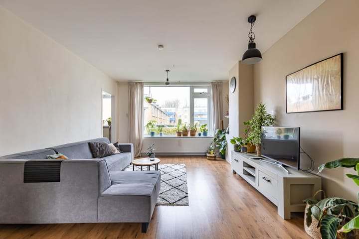 Foto 12 van Couperusstraat 3