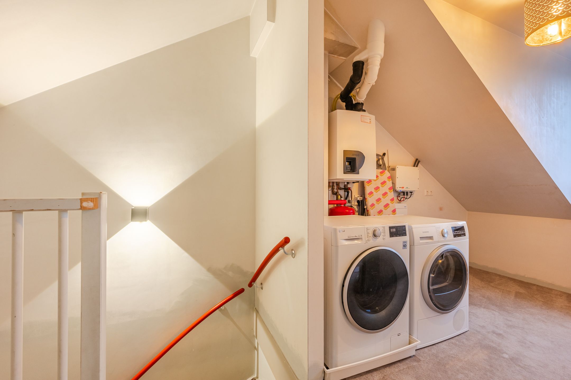 Foto 39 van von Sieboldstraat 6