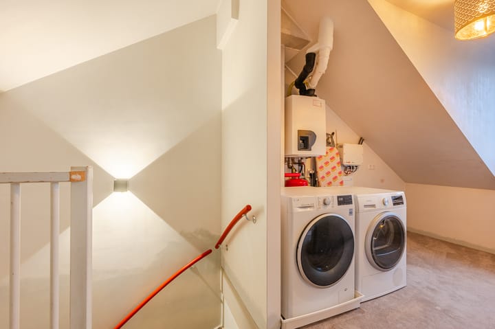 Foto 39 van von Sieboldstraat 6