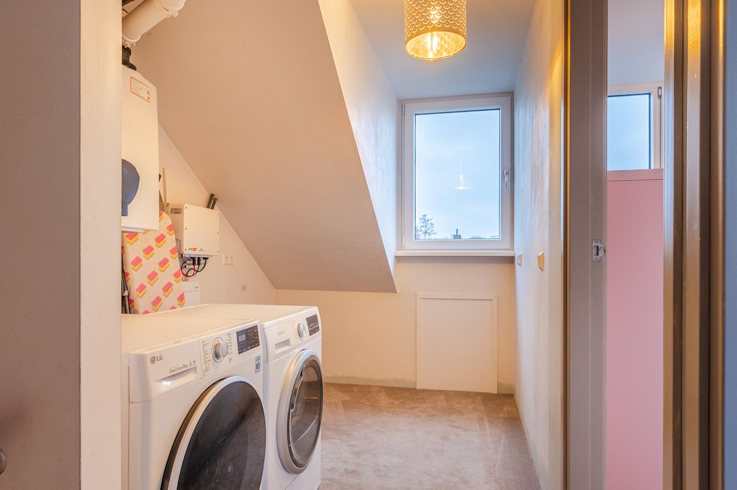 Foto 40 van von Sieboldstraat 6