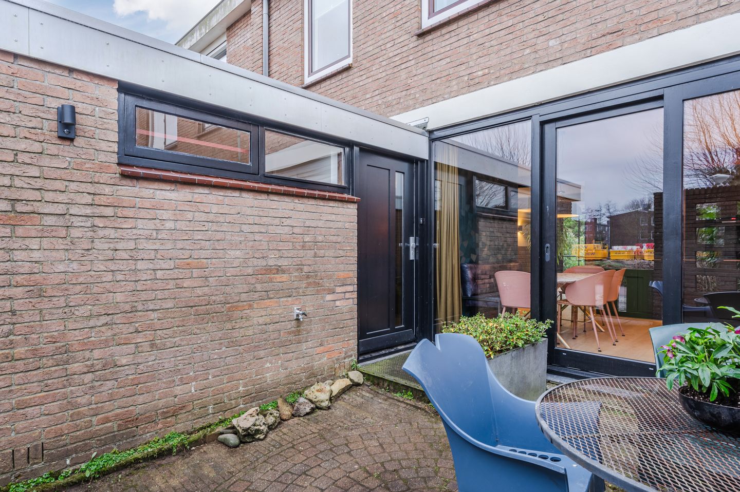 Foto 44 van von Sieboldstraat 6