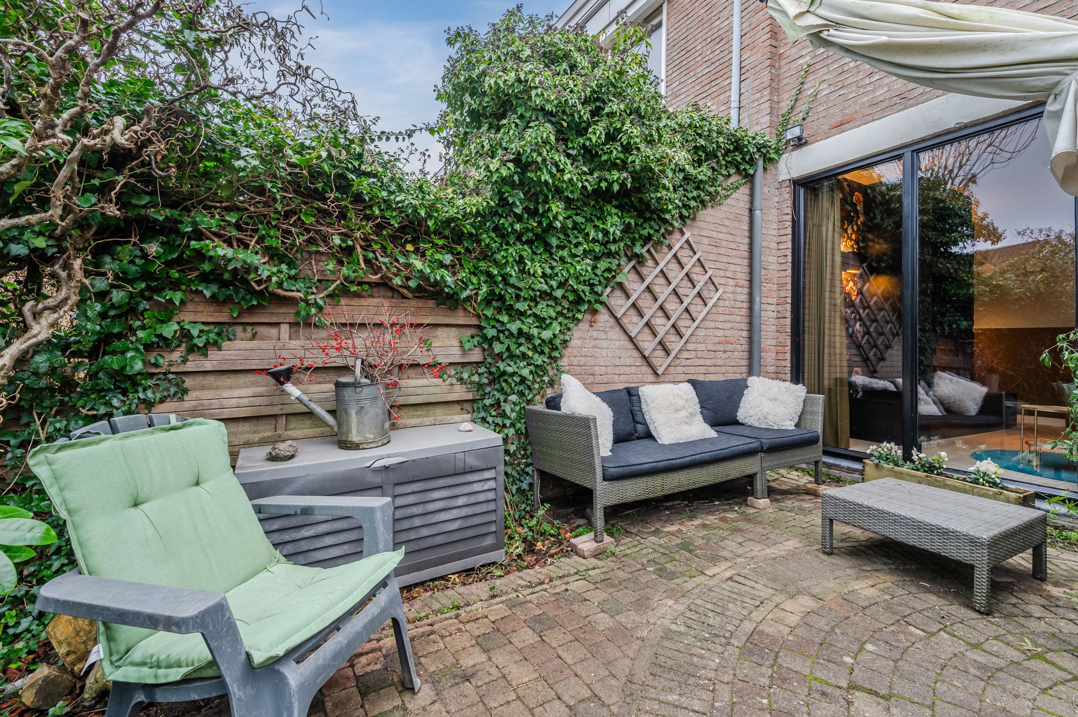 Foto 45 van von Sieboldstraat 6