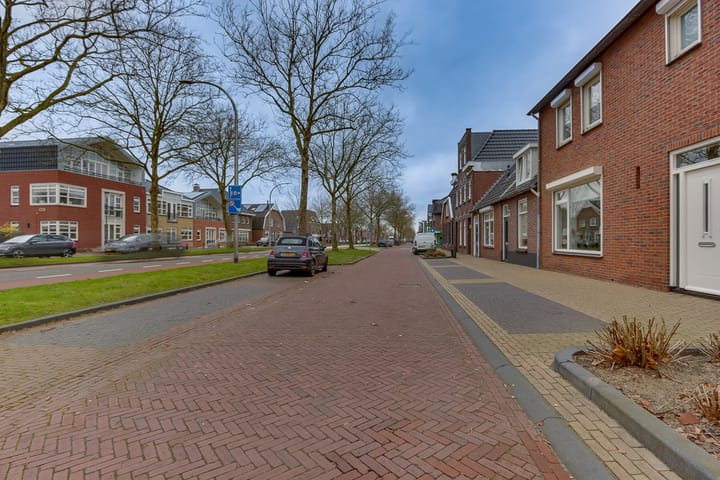 Foto 43 van Haarstraat 94