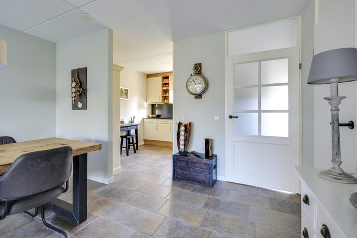 Foto 12 van van Bennekomweg 85