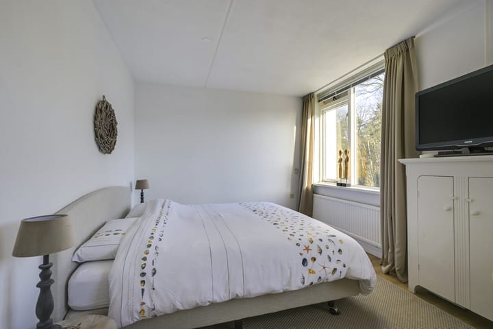 Foto 18 van van Bennekomweg 85