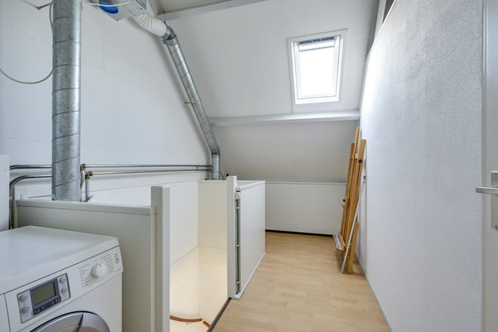 Foto 23 van van Bennekomweg 85