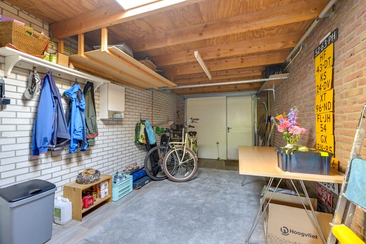 Foto 28 van van Bennekomweg 85