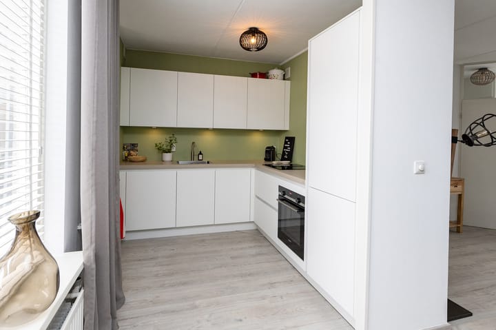 Photo 10 of Beukenstraat 80