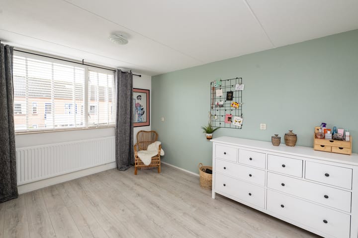 Photo 16 of Beukenstraat 80