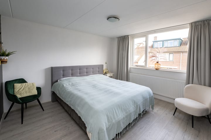 Photo 20 of Beukenstraat 80