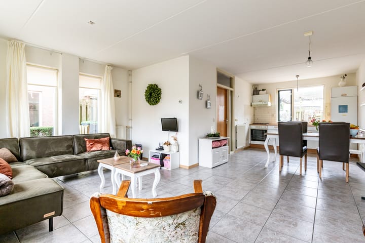 Foto 4 van Mantelsweg 9