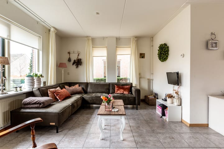 Foto 8 van Mantelsweg 9