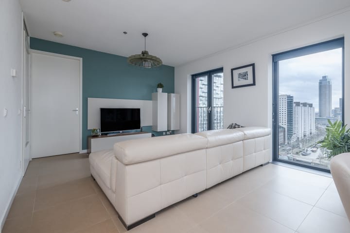 Photo 6 of Wijnbrugstraat 182