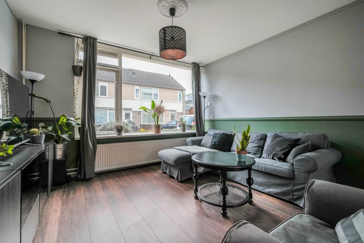 Foto 9 van Ananasstraat 17