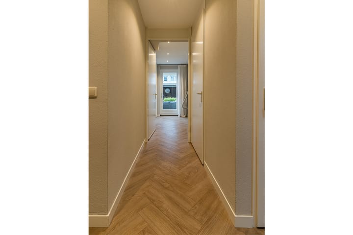 Foto 12 van Vogelwikke 42