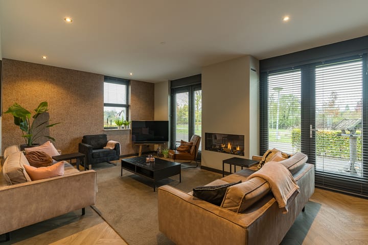 Foto 15 van Vogelwikke 42