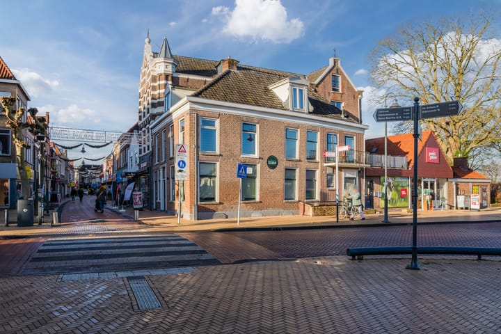 Foto 46 van Burgemeester Goeman Borgesiusstraat 58