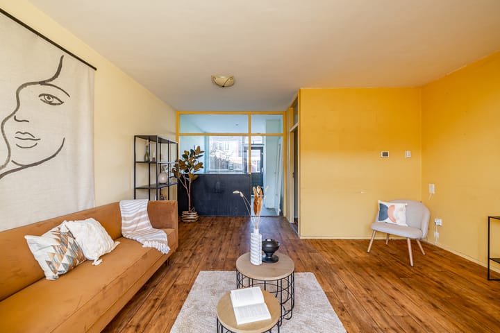 Photo 10 of Schaepmanstraat 64