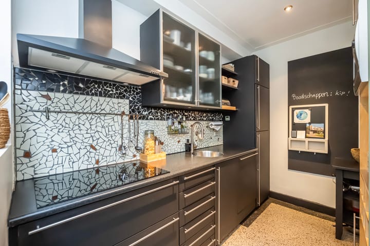 Foto 18 van Brederostraat 21