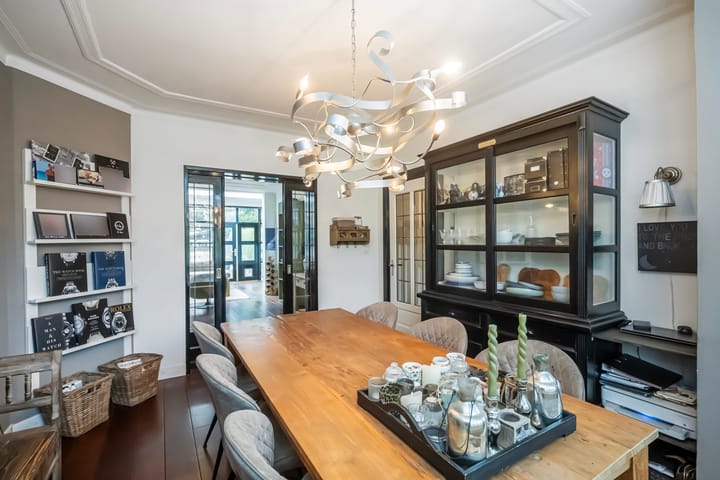 Foto 16 van Brederostraat 21