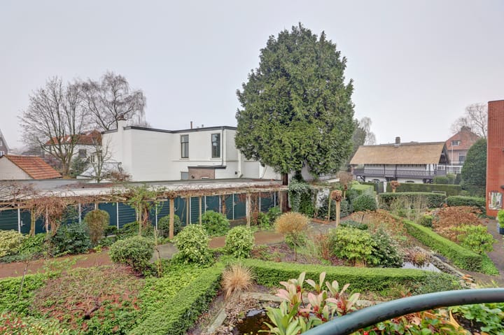 Foto 2 van Vlinthof 13