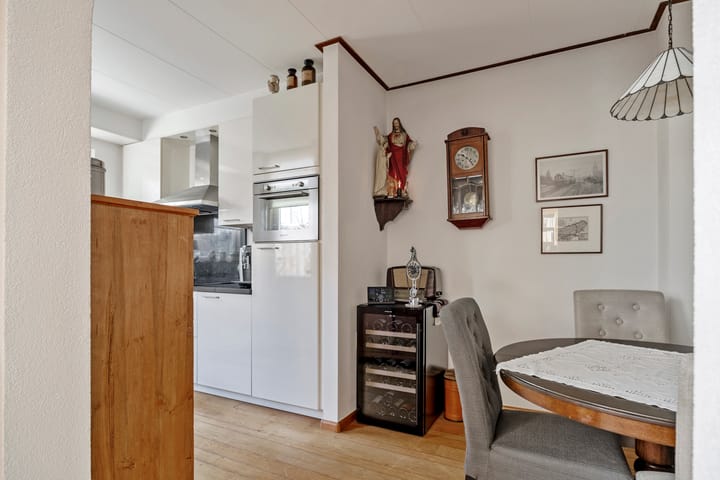 Foto 9 van Menno ter Braakstraat 1