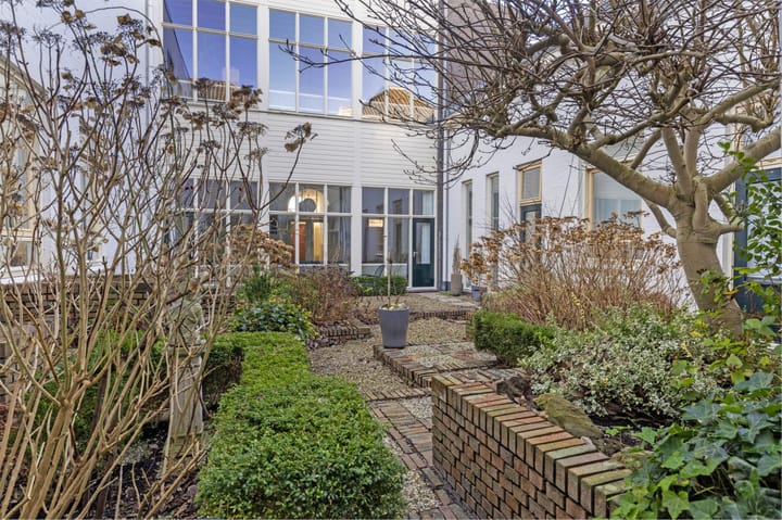 Foto 9 van Oosterstraat 56-D