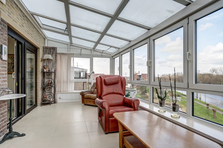 Foto 19 van Reviuslaan 48