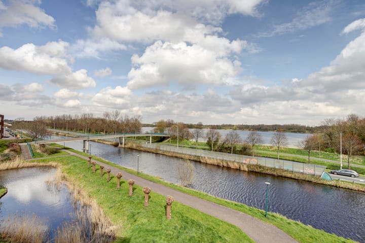 Foto 21 van Reviuslaan 48