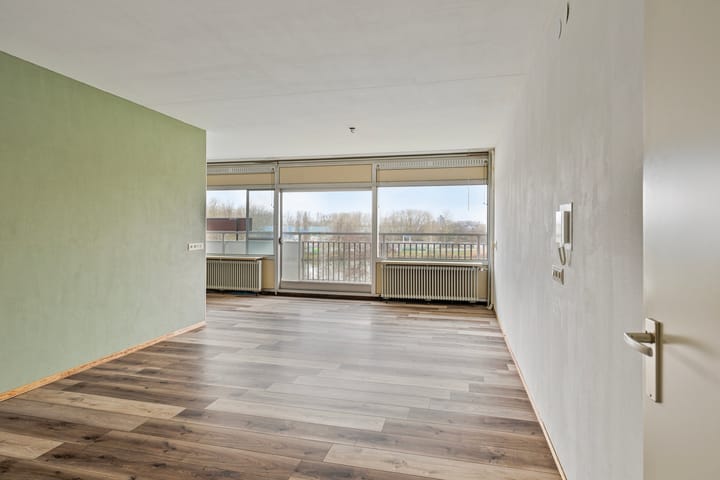 Photo 8 of Aalscholversingel 446