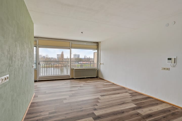 Photo 9 of Aalscholversingel 446