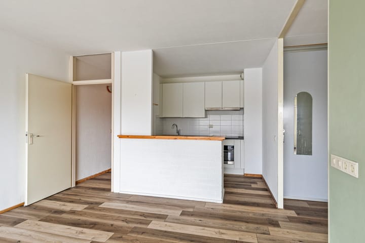 Photo 11 of Aalscholversingel 446