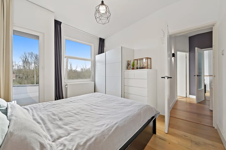 Foto 27 van Pluvierstraat 489