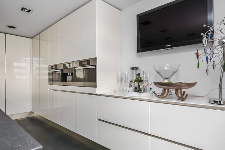 Photo 23 of Annie Romeinstraat 98