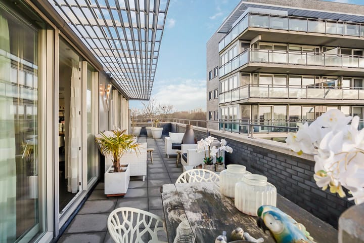 Photo 44 of Annie Romeinstraat 98