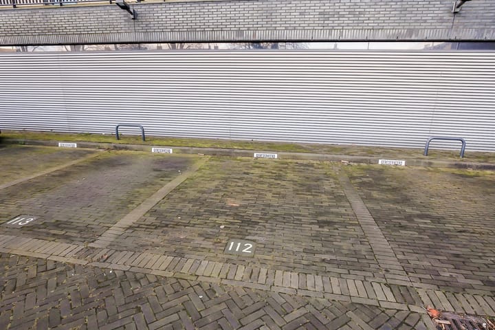 Photo 49 of Annie Romeinstraat 98