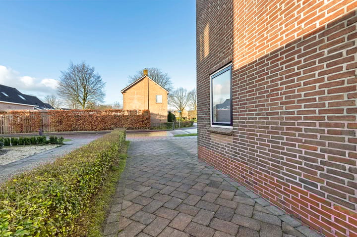 Photo 4 of Molewei 16