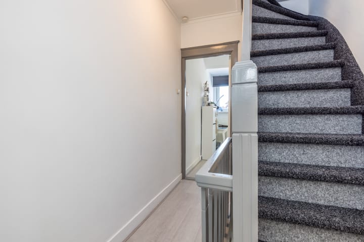 Foto 28 van Kruisbergstraat 73