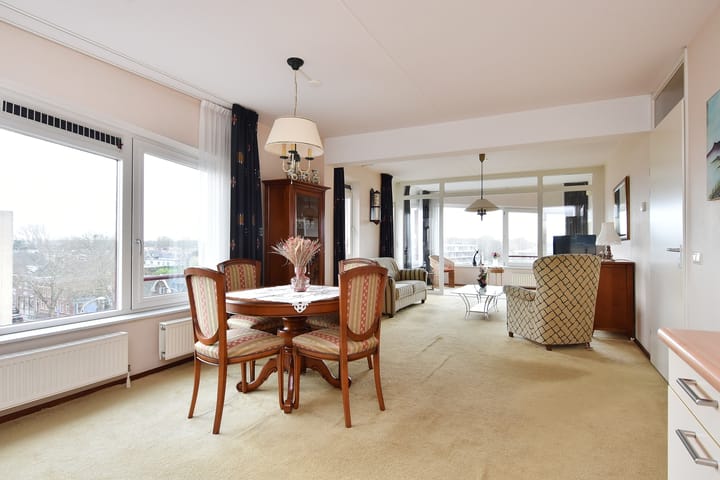 Foto 2 van Oostlaan 60