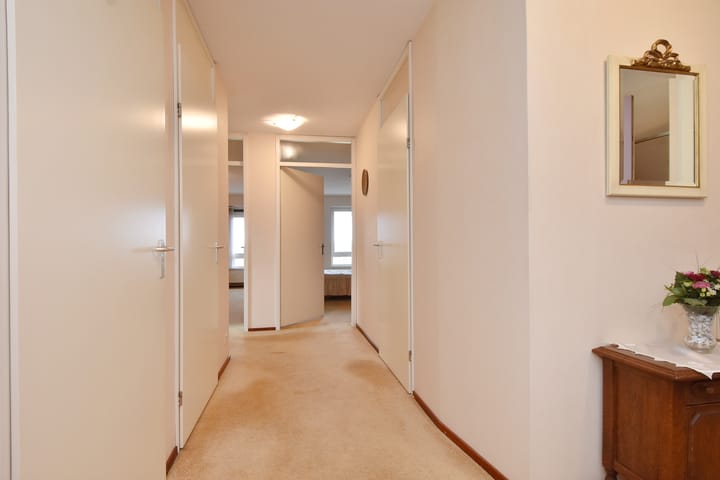 Foto 6 van Oostlaan 60