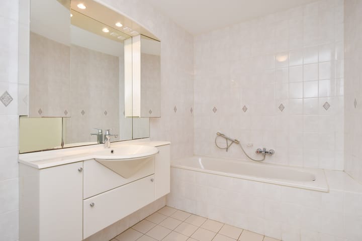 Foto 17 van Oostlaan 60