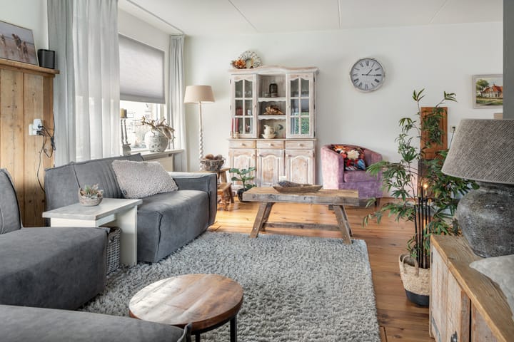 Foto 6 van Stjoerboard 82