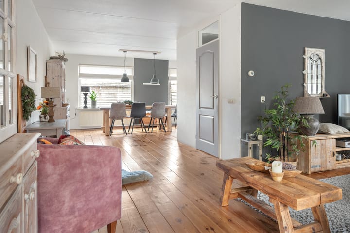 Foto 8 van Stjoerboard 82