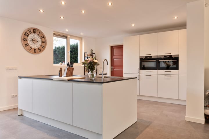 Foto 11 van Stationsweg 123